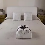 Ca Spada 2 Bedrooms & 2 Bathrooms 招待所 4*