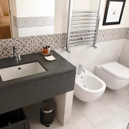 Ca Spada 2 Bedrooms & 2 Bathrooms 招待所 4*
