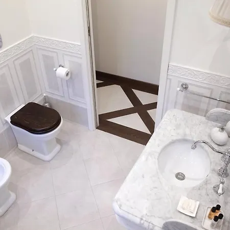 Ca Spada 2 Bedrooms & 2 Bathrooms 4* 威尼斯