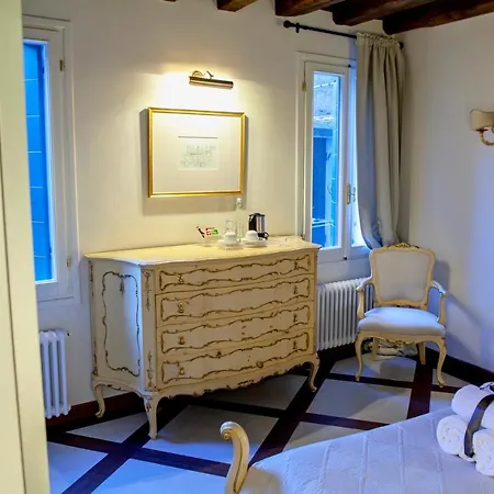 Ca Spada 2 Bedrooms & 2 Bathrooms 招待所