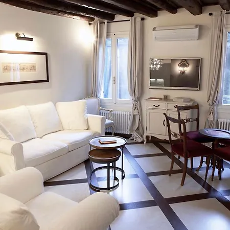 Ca Spada 2 Bedrooms & 2 Bathrooms Konukevi Venedik